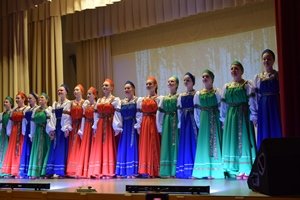 «О, женщины, вам имя — Совершенство!»