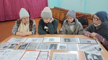 Патриотический час мужества «Мы помним и чтим твой подвиг, Ленинград»